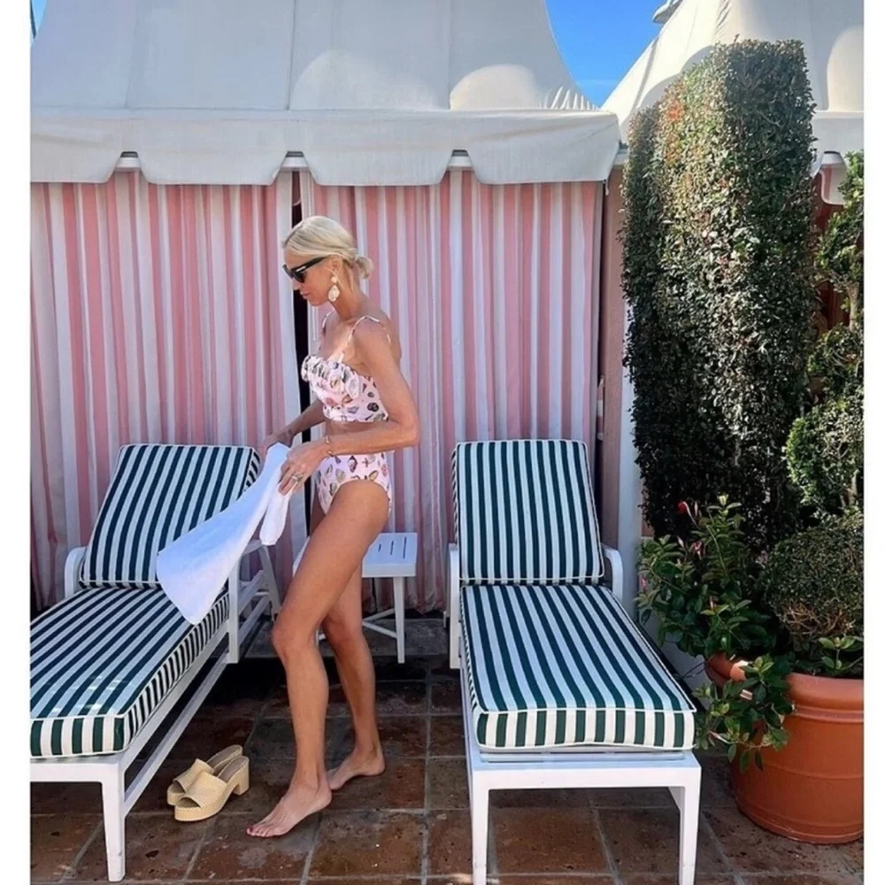 Top And Bottom ANTONIO MELANI x Jennifer Sumko Swim Wear. - Picture 4 of 9